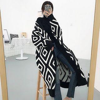 Pattern V-neck Loose-fit Cardigan