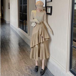 Long-sleeve Printed T-shirt / Layered Asymmetric A-line Skirt