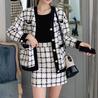 Tweed Buttoned Jacket / Mini Fitted Skirt