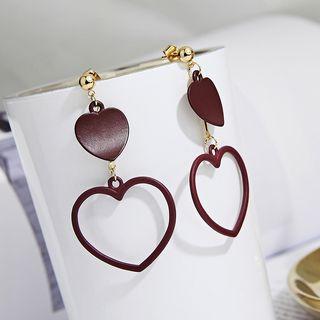 Cutout Heart Earrings