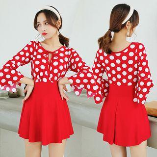 Dotted 3/4-sleeve Swimsuit