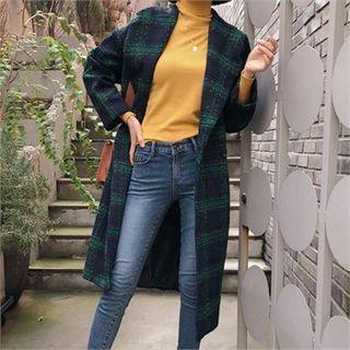 Wide-lapel Plaid Coat