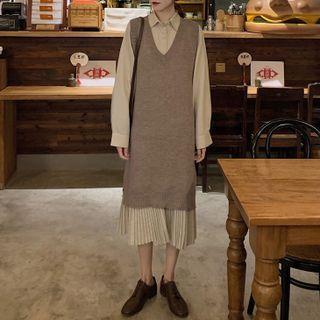 V-neck Midi Knit Overall Dress