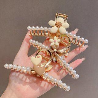 Flower / Heart Faux Pearl Hair Clamp (various Designs)