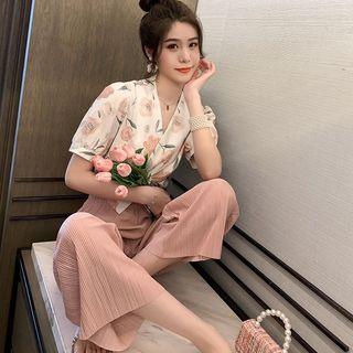 Set: Flower Print Cropped Short-sleeve Blouse + Wide-leg Pants