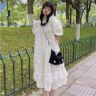 Sleeveless Floral Lace Dress / Puff-sleeve Plain Dress