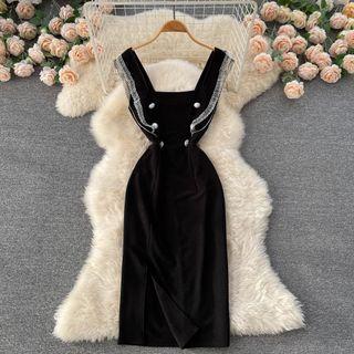 Square-neck Lace Trim Slit Sleeveless Dress