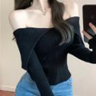 Knit Off-shoulder Large Lapel Top