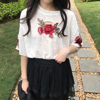 Floral Applique Distressed Speckled T-shirt