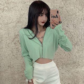 Cropped Zip-up Hoodie / Plain Knit Shorts