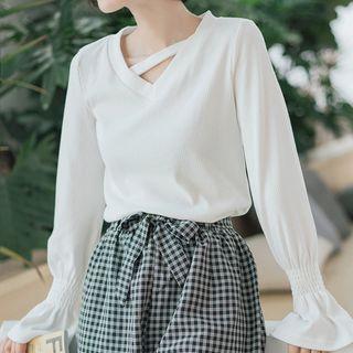 Trumpet Cuff Knit Top