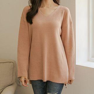 V-neck Dip-back Rib-knit Top