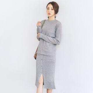 Set: Knit Top + Button-down Skirt