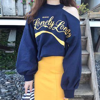 Cutout Shoulder Letter Lantern Sleeve Top