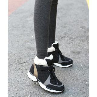 Fleece-lined Quilted Sneakers