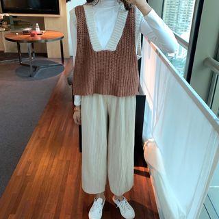 Mock Neck Long-sleeve T-shirt / Knit Vest / Wide Leg Pants