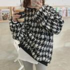 Houndstooth Sweatshirt Black & White - One Size