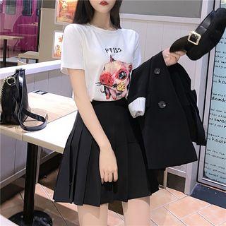 Short-sleeve Pig Print T-shirt / Double-breasted Blazer