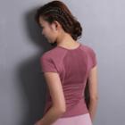 Short-sleeve Lettering Mesh Panel Sports T-shirt