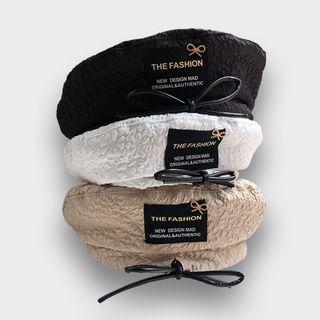 Lettering Patch Bow Beret