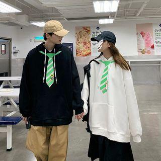 Neck-tie Print Hoodie