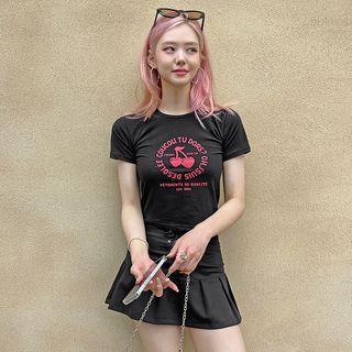 Letter Cherry-print Cropped T-shirt