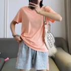 Set: Short-sleeve Plain T-shirt + Striped Shorts