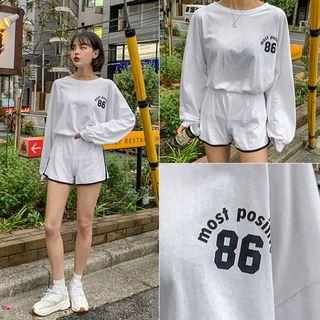 Set: 86 Printed Boxy Sweatshirt + Piped Shorts