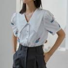 V-neck Floral Short-sleeve Shirt