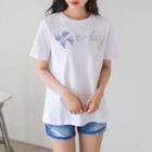 Lettering Flower-embroidered Cotton T-shirt
