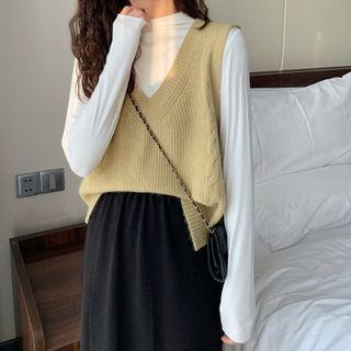 Sweater Vest / Long-sleeve Top
