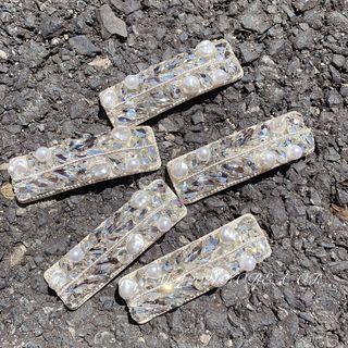Embellished Hair Clip 1pc - White - One Size