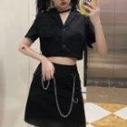 Short-sleeve Cropped Blazer / Chain Mini A-line Skirt