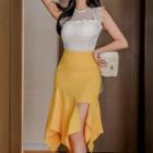 Set: Lace Panel Sleeveless Top + High-waist Irregular Hem Midi Skirt