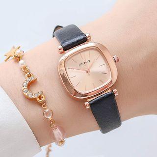 Set: Retro Square Bracelet Watch + Moon & Star Bracelet