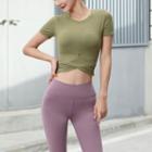 Plain Short-sleeve Cropped Sports T-shirt