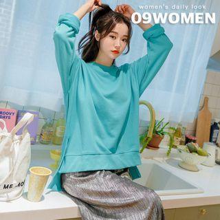 Plus Size Colored Dip-back Sweatshirt