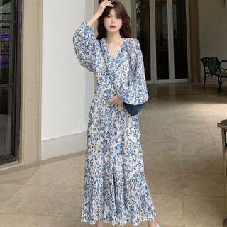Long-sleeve Floral Print V-neck Chiffon Dress Blue & White - One Size