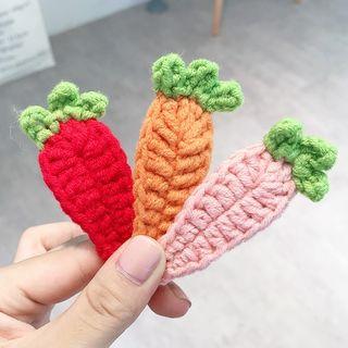 Yarn Carrot Hair Clip