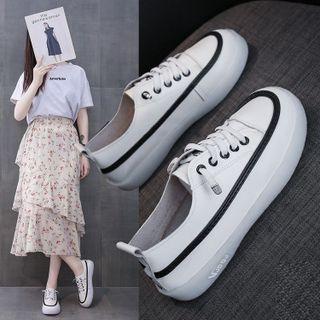 Contrast Trim Faux Leather Lace-up Shoes