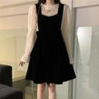 Sleeveless Midi A-line Dress / Long-sleeve Blouse