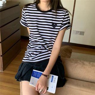 Short-sleeve Heart Print Striped T-shirt