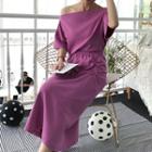 Set: Off-shoulder Short-sleeve T-shirt + Midi Skirt
