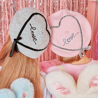 Lettering Heart Wool Blend Beret