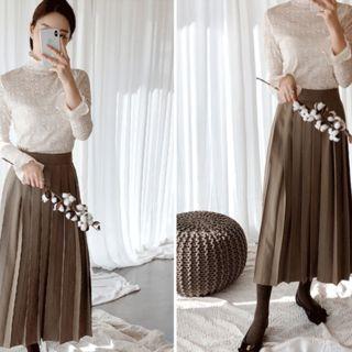 Pleated Zip-side Maxi Skirt Beige - One Size