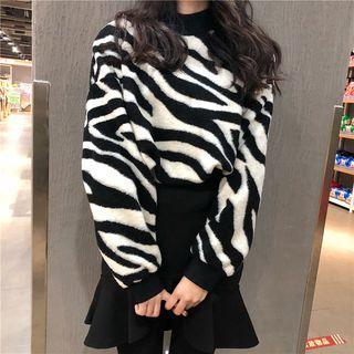Zebra Pattern Pullover