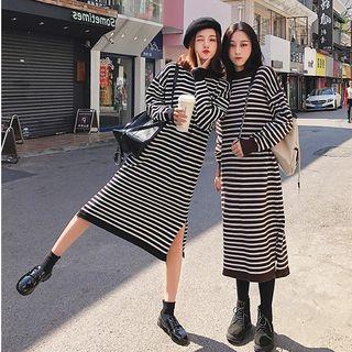 Striped Turtle-neck Loose-fit Knit Dress