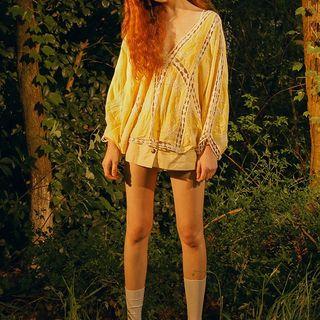 Long-sleeve V-neck Lace-embroidered Top As Shown In Figure - One Size