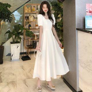 Square Neckline Plain Puff-sleeve Dress