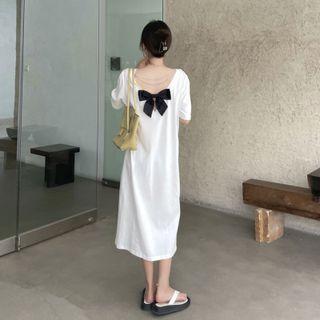 Short-sleeve Chain-accent Bow Midi Shift Dress